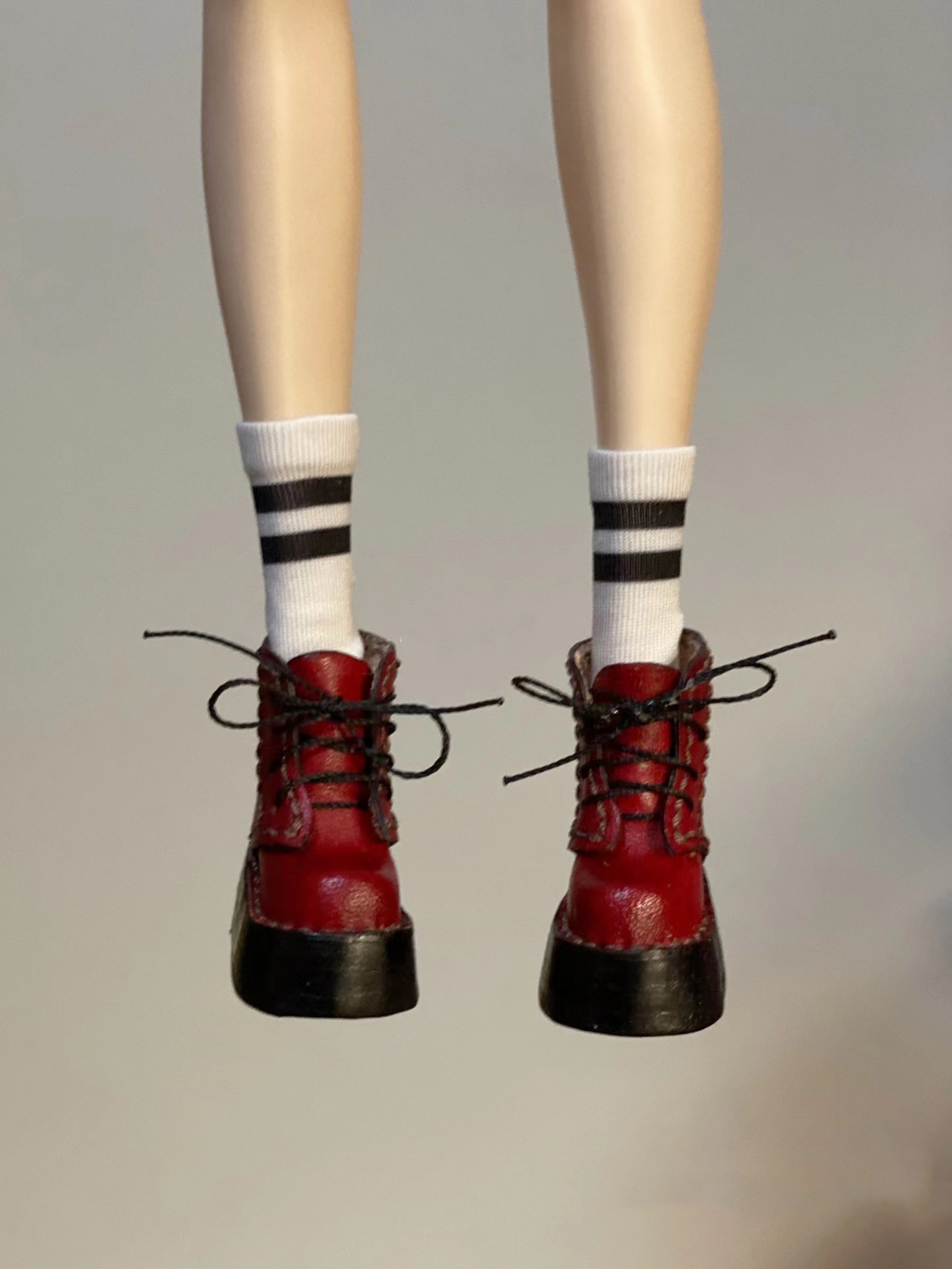 OB22,OB24 Blythe shoes Martens shoes 2
