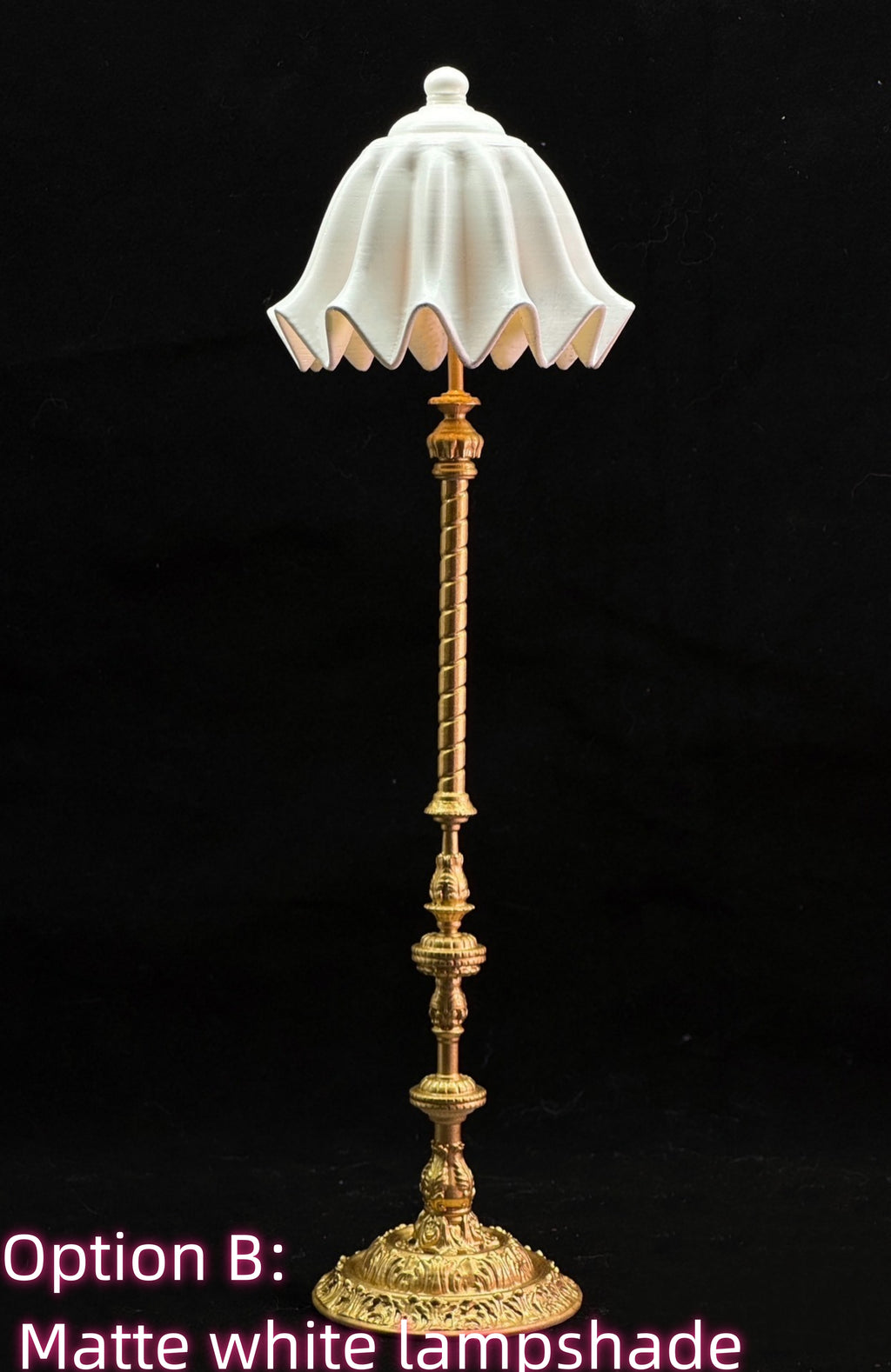 1/6" Retro floor standing desk lamp