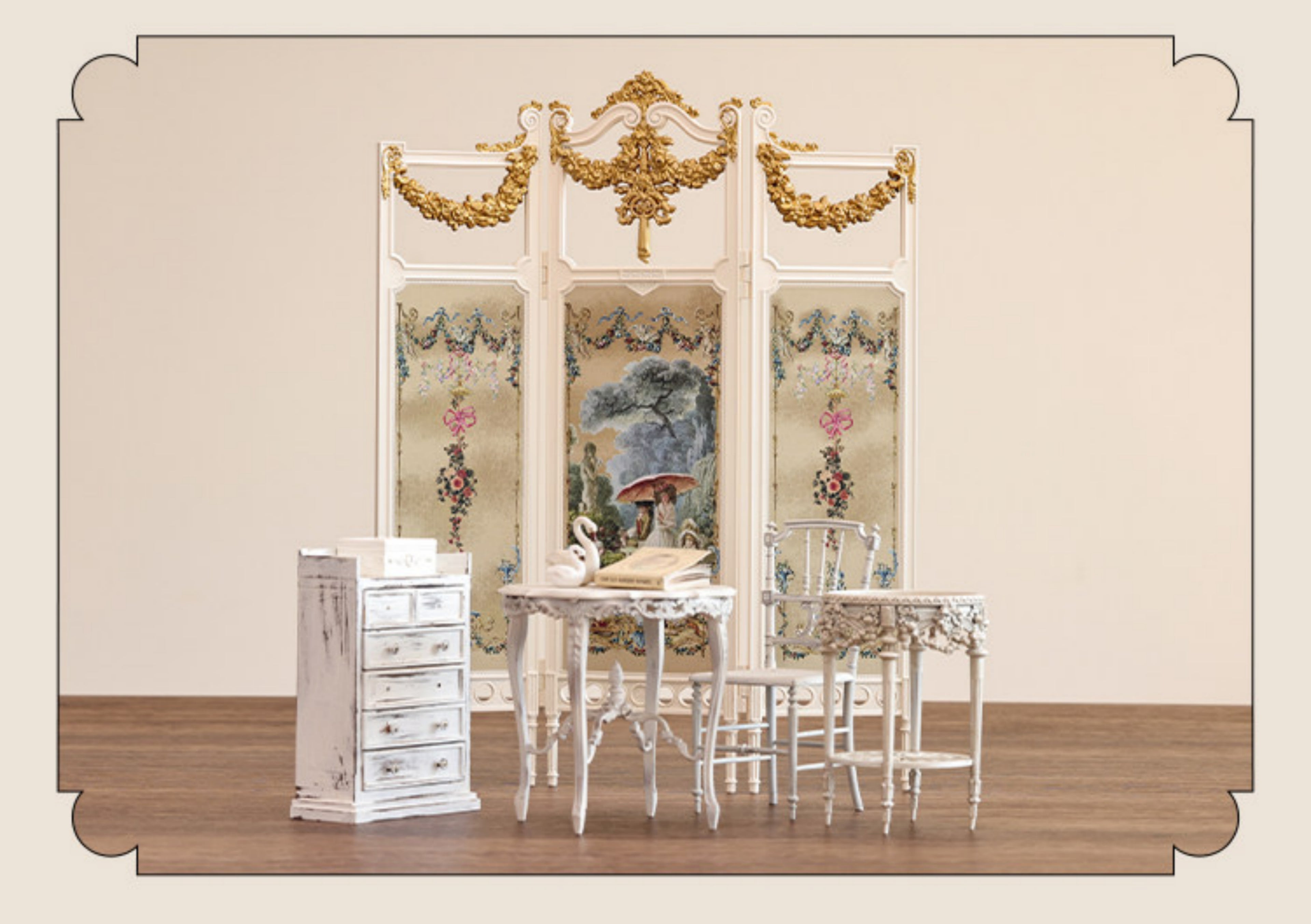 1/6 "Auguste Triple Fold Screen