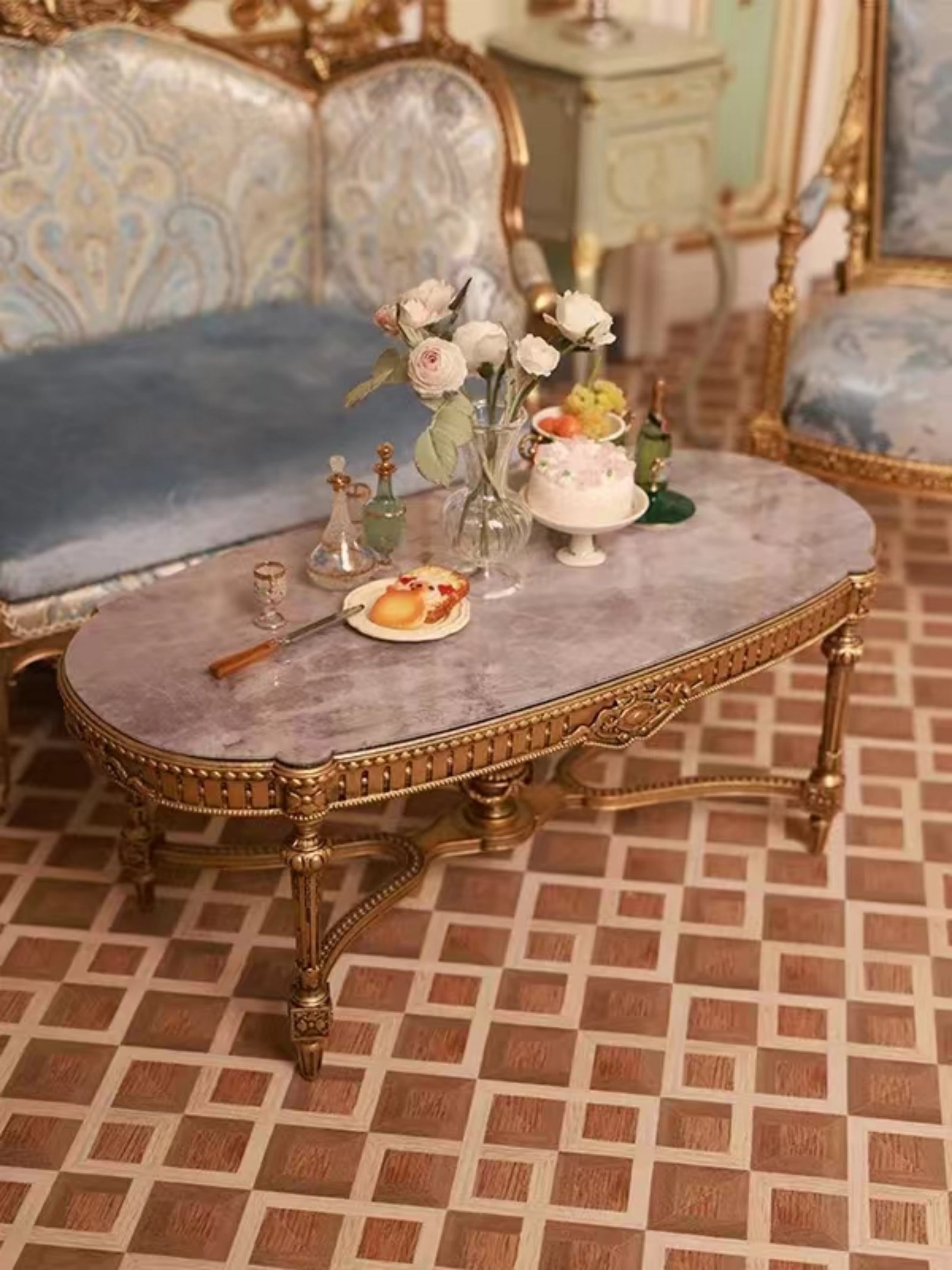 1/6 "Auguste tea table