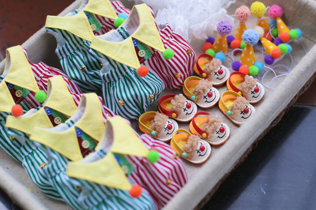 17CM Doll Clown clothing and shoe set
